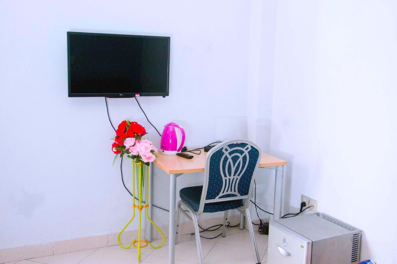 Nora Hotel Котону Екстер'єр фото