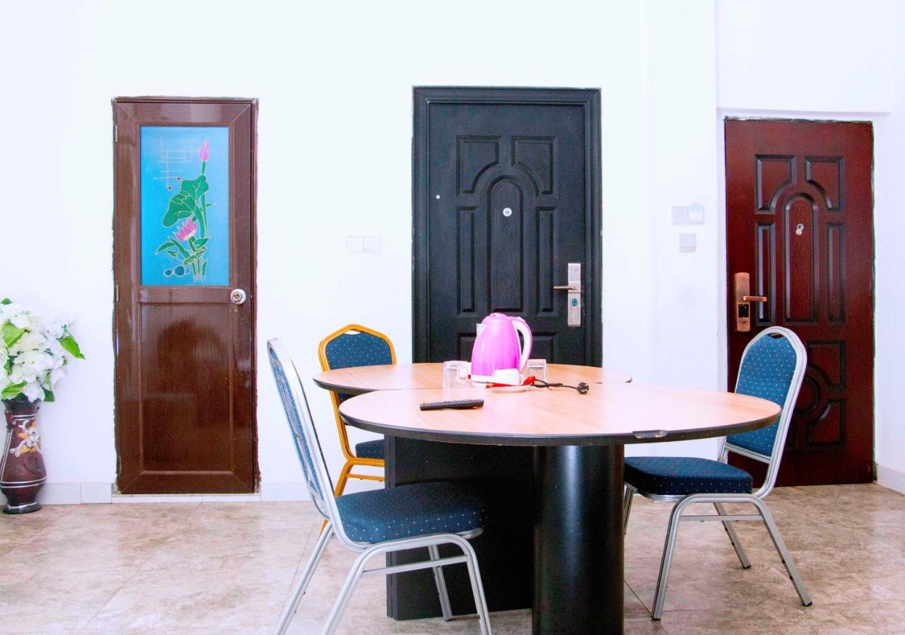 Nora Hotel Котону Екстер'єр фото